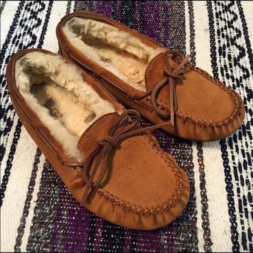 Tan Ugg Dakota Slippers Chesnut